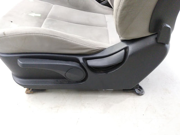 Hyundai Veloster Pair Of Front Seats