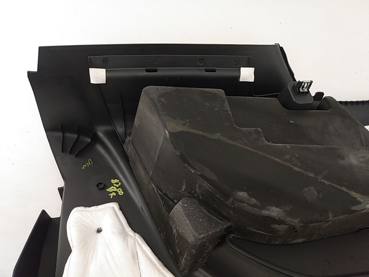 Ford Mustang Rear Right Quarter Panel Trim