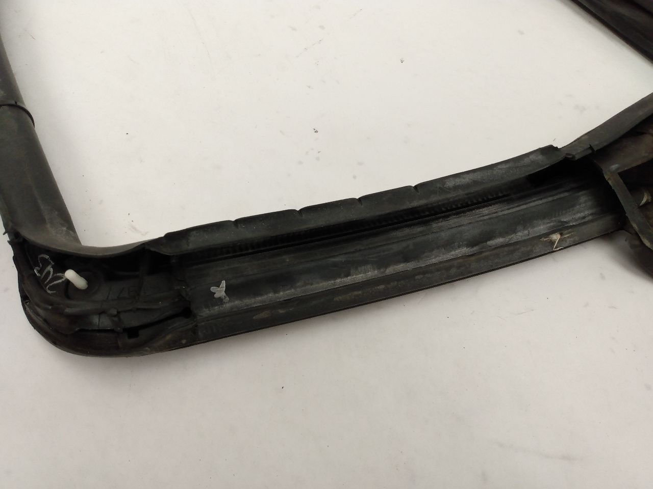 Ford Mustang Front Left Door Moulding