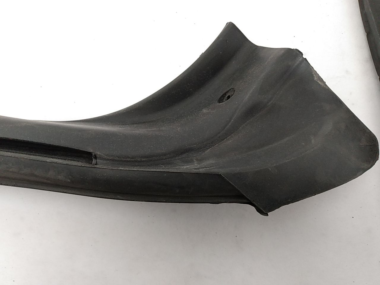 Ford Mustang Front Left Door Moulding