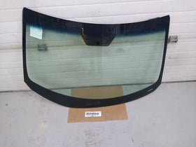 Hyundai Veloster Front Windshield