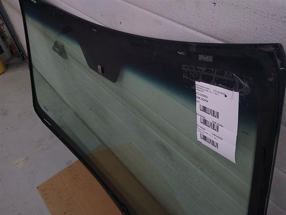 Hyundai Veloster Front Windshield