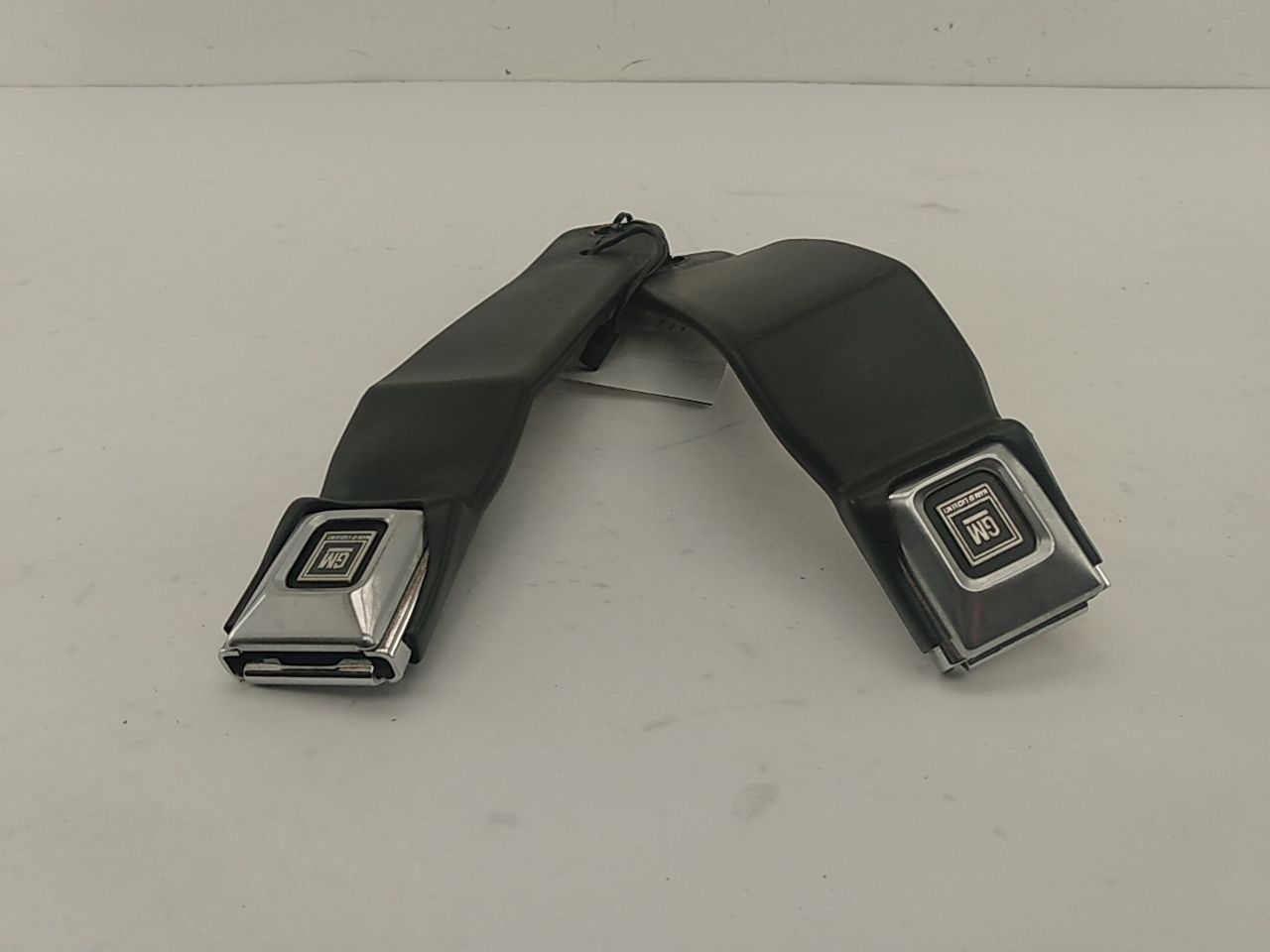 Chevrolet Corvette Pair Of Seat Belt Buckles