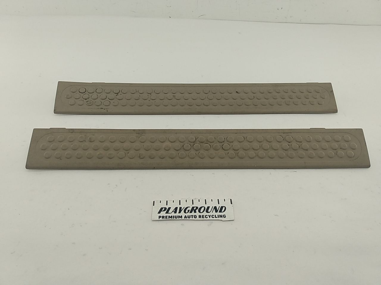 Ford Excursion Pair Of Front Door Sill Trim Panels