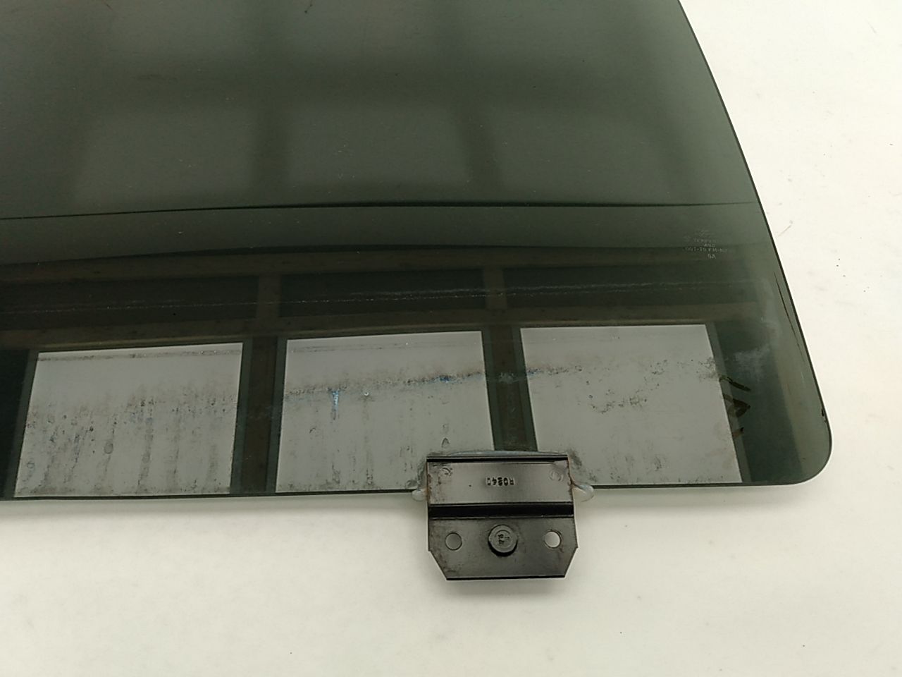 Ford Excursion Rear Right Door Glass