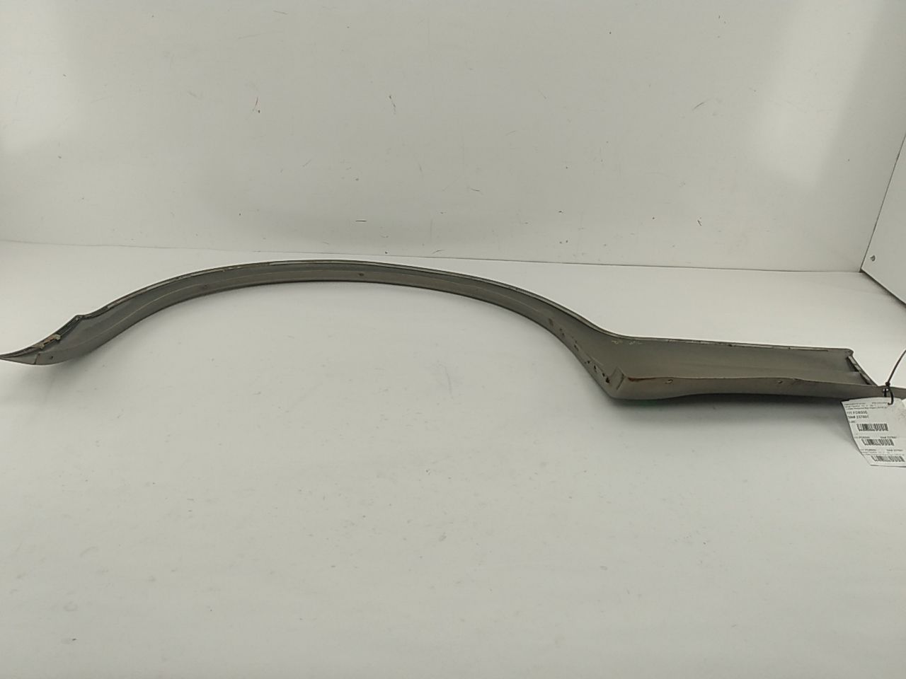 Ford Excursion Rear Right Fender Flare