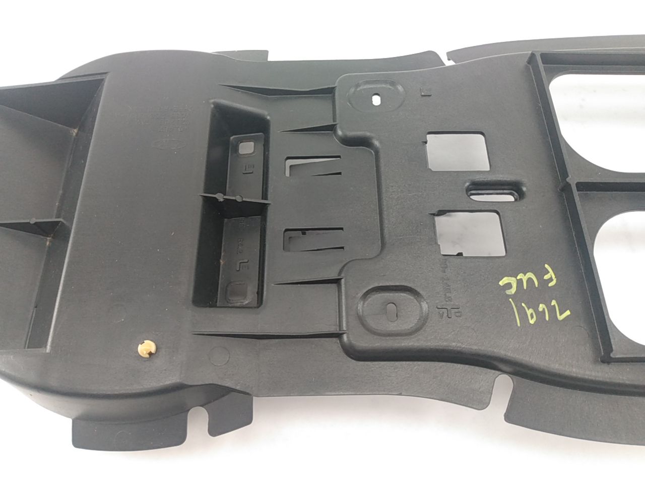 Ford Excursion Upper Console Mount Bracket