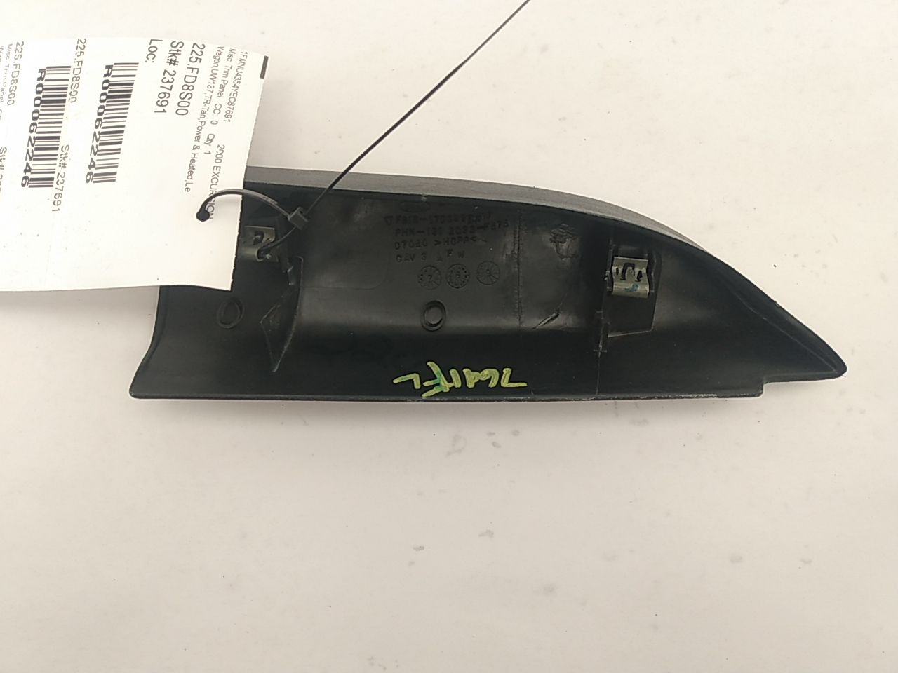 Ford Excursion Front Left Trim Panel