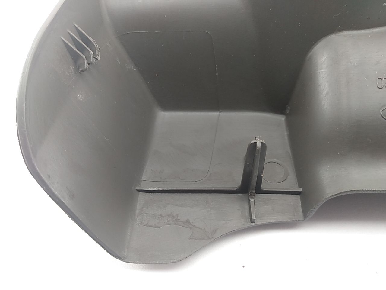 Ford Excursion Front Center Cupholder