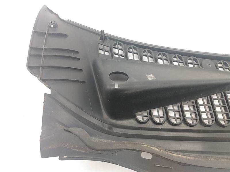 Ford Excursion Pair Of Cowl Vent Panels