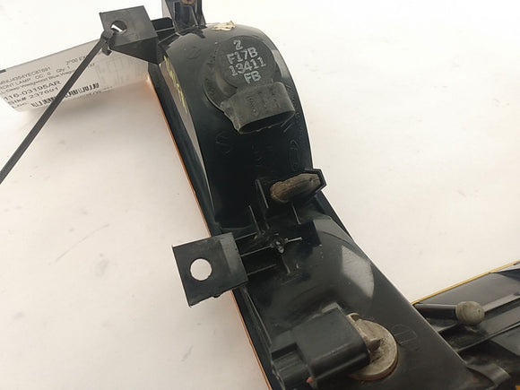 Ford Excursion Front Right Marker Light