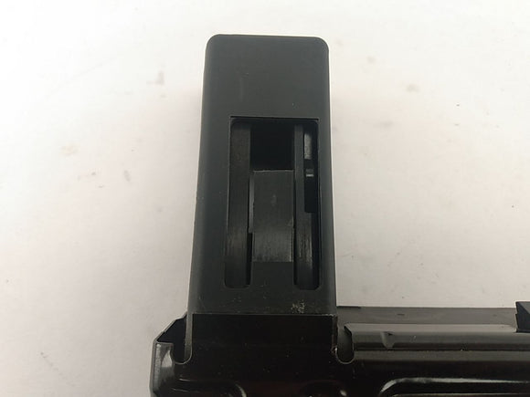 Ford Excursion Front Center Cupholders