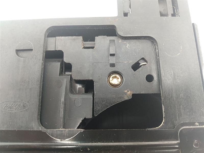 Ford Excursion Front Center Cupholders