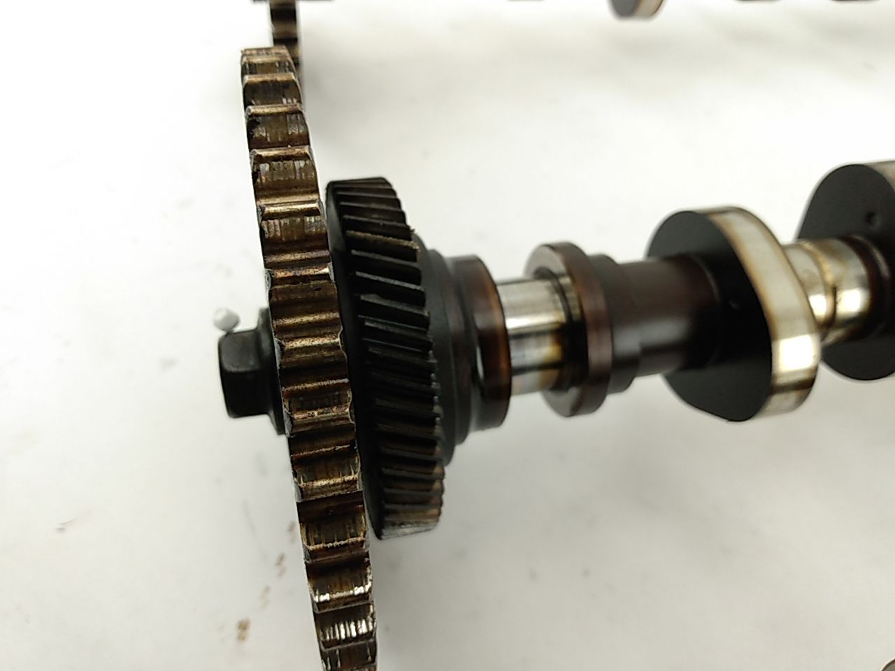 Ford Excursion Camshaft