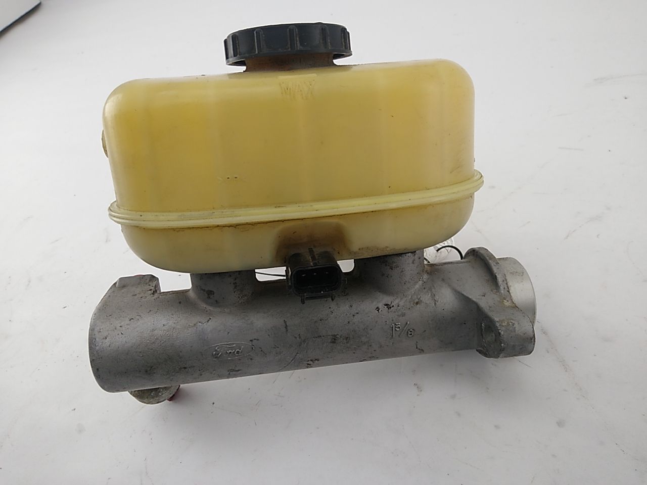 Ford Excursion Brake Fluid Reservoir