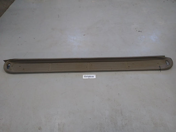 Ford Excursion Front Right Side Skirt