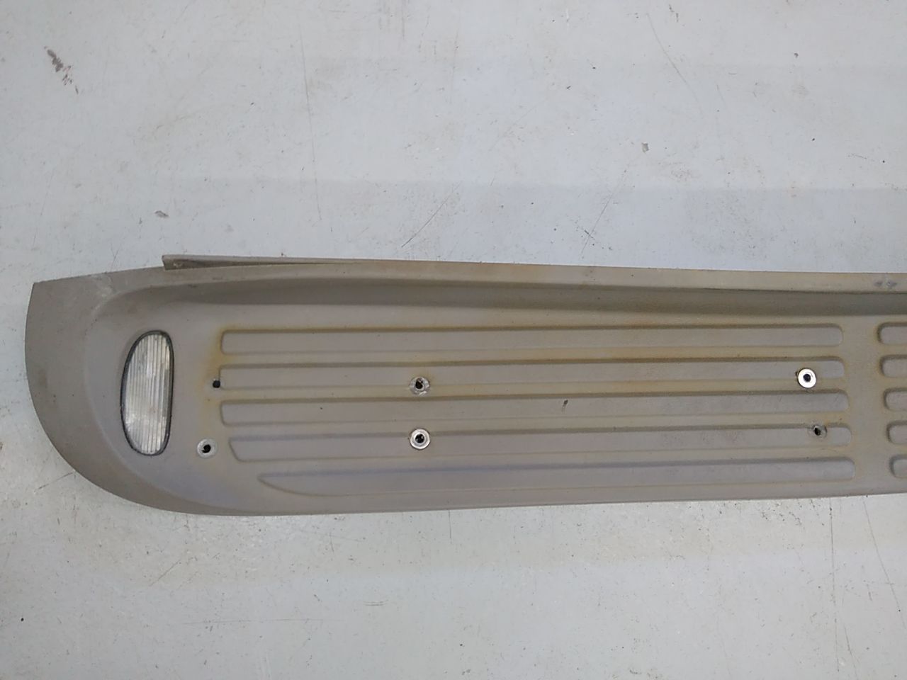 Ford Excursion Front Left Side Skirt