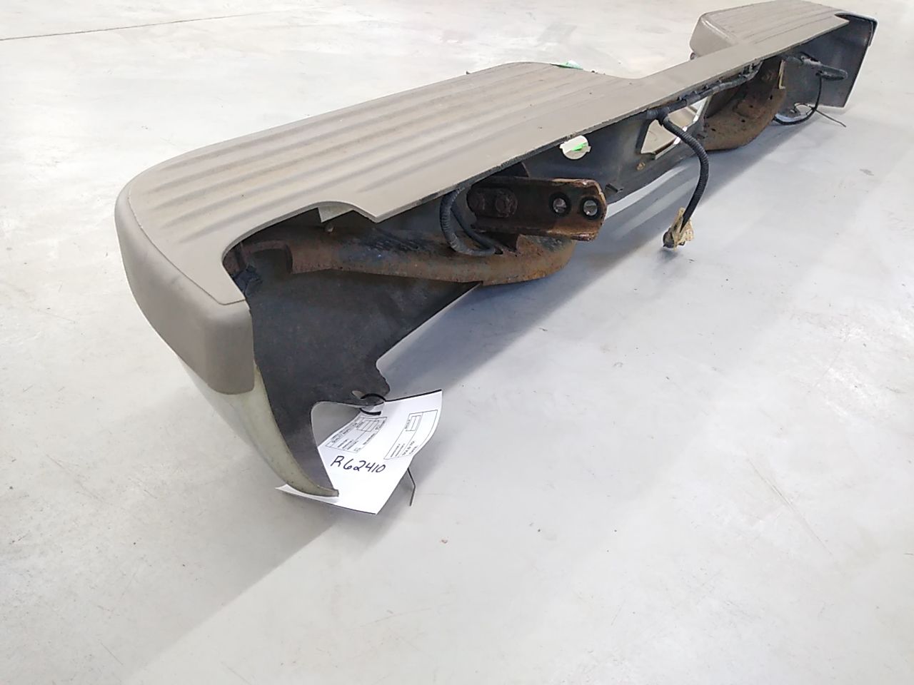 Ford Excursion Rear Bumper