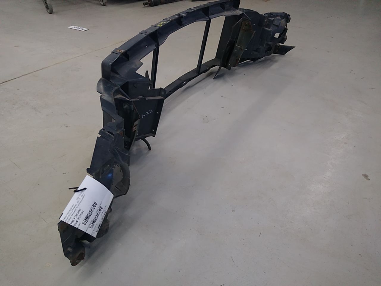 Ford Excursion Front Bumper Filler