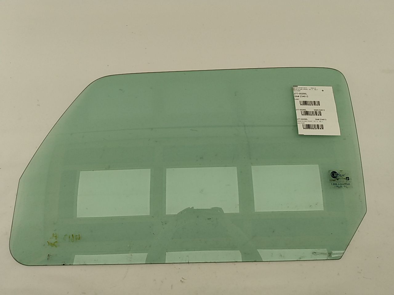 Hummer H3 Front Left Door Glass