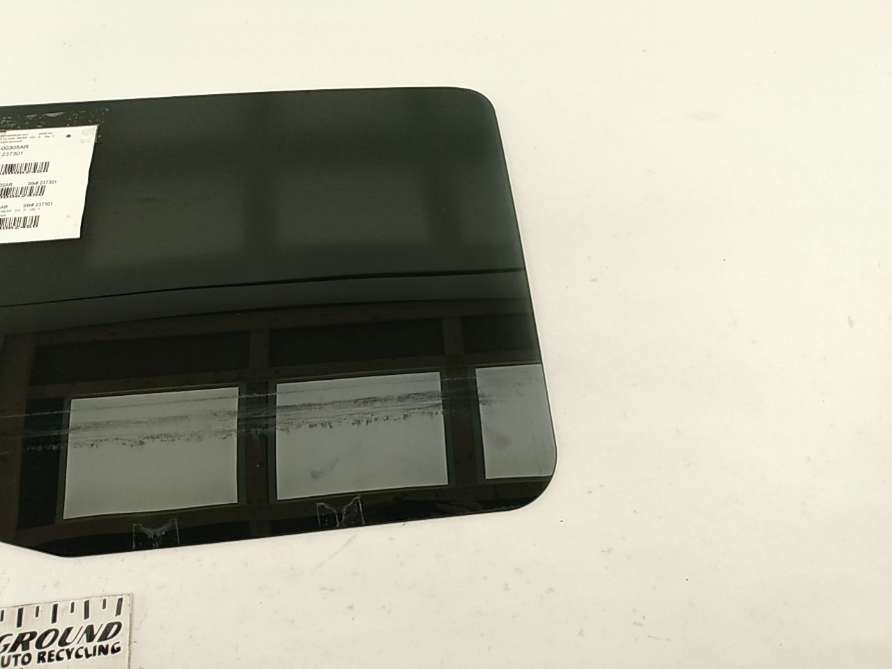 Hummer H3 Rear Right Door Glass