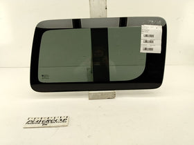 Hummer H3 Rear Right Quarter Glass