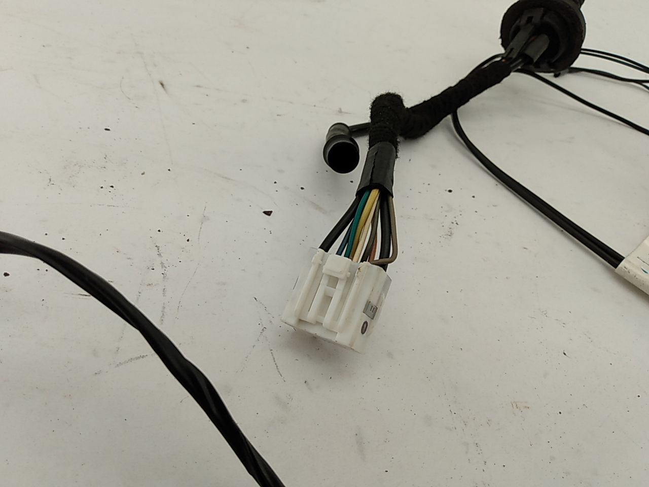 Hummer H3 Tailgate Wire Harness