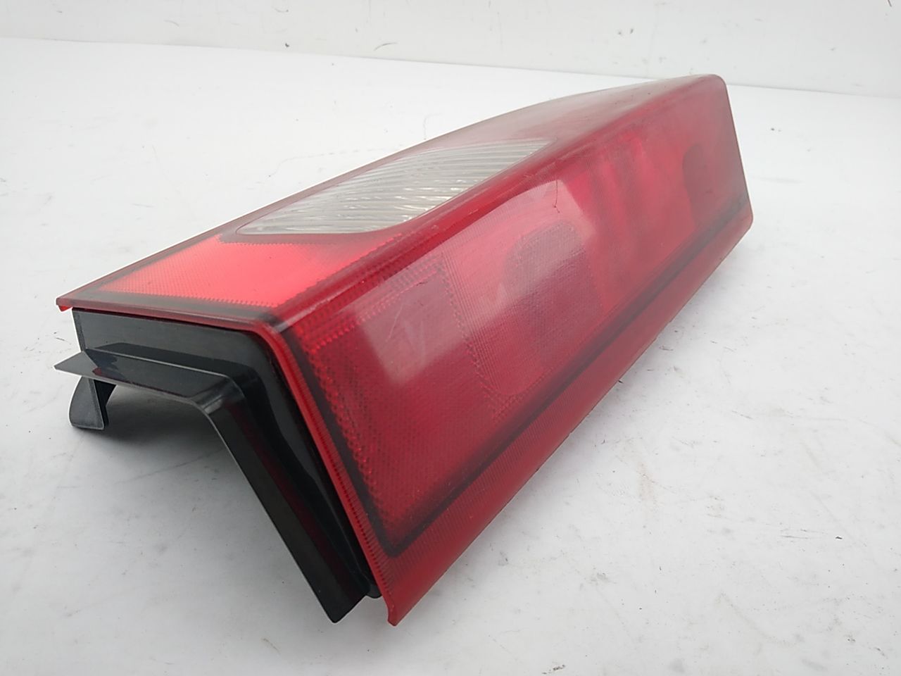 Hummer H3 Rear Right Tail Lamp Assembly - 0