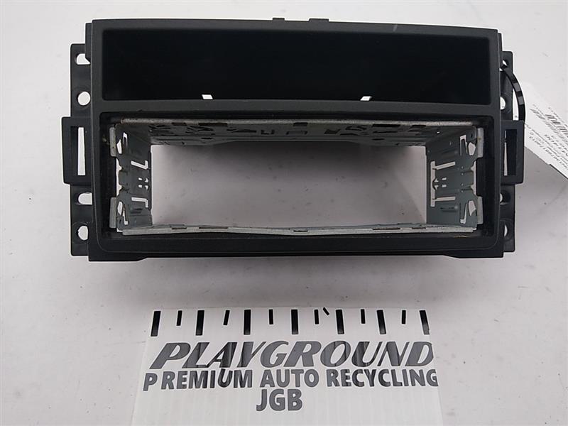 Hummer H3 Radio Trim (Aftermarket)