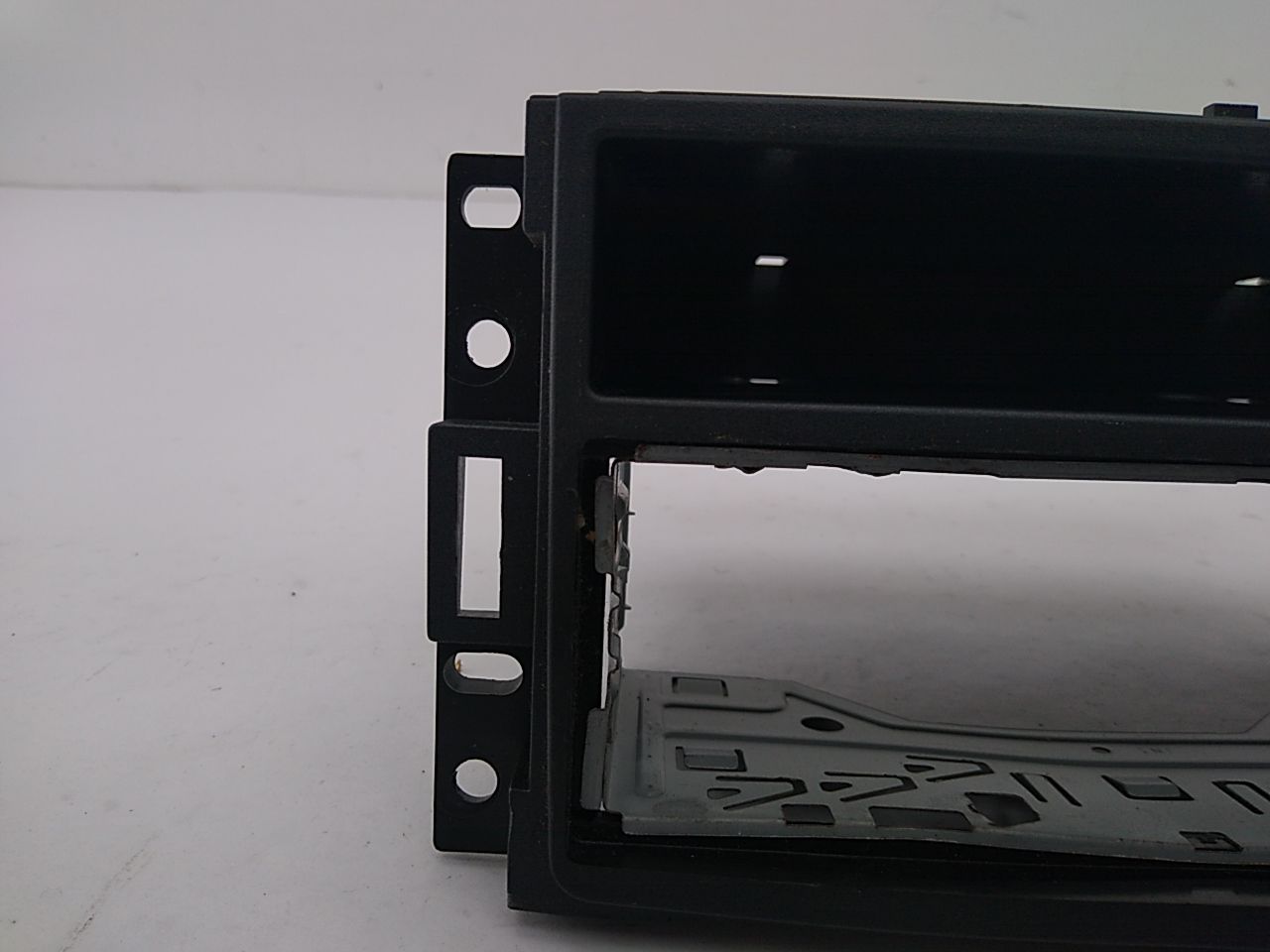 Hummer H3 Radio Trim (Aftermarket)