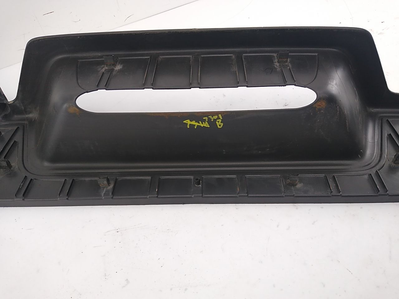 Hummer H3 Rear Hatch Sill Plate Trim