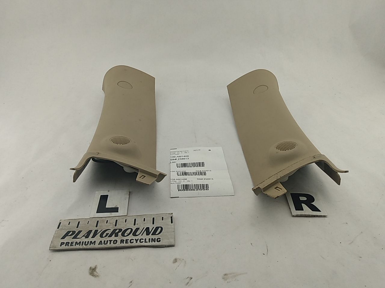 Hummer H3 Pair Of Front A Pillar Trim Panels