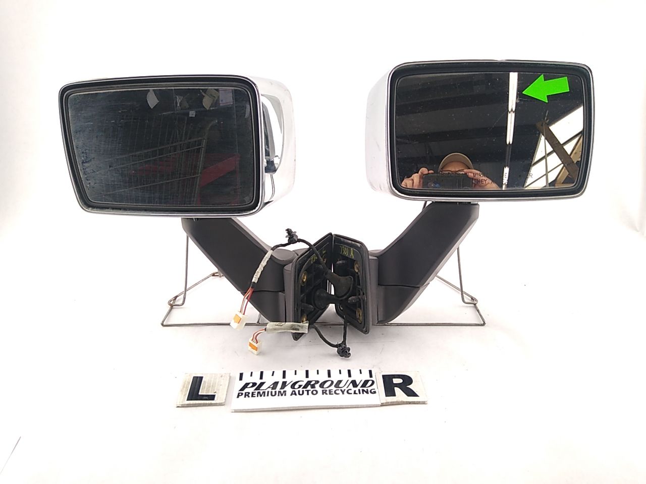 Hummer H3 Pair Of Side View Mirrors