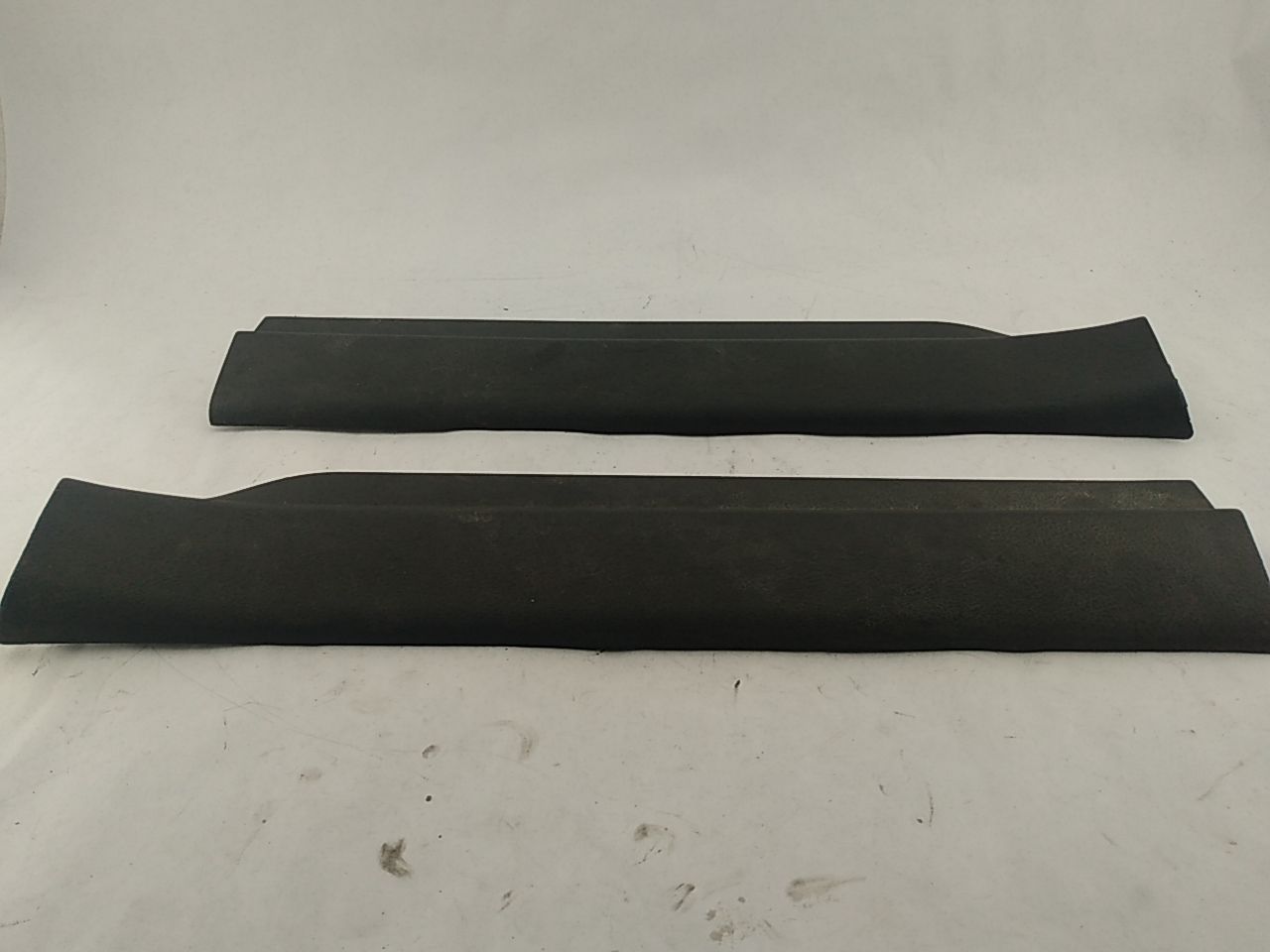 Hummer H3 Pair Of Front Door Sill Plates