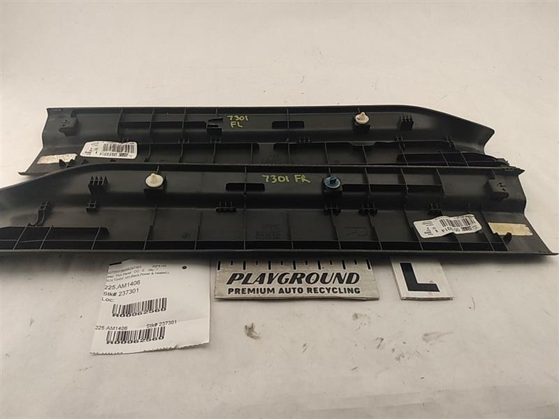 Hummer H3 Pair Of Front Door Sill Plates