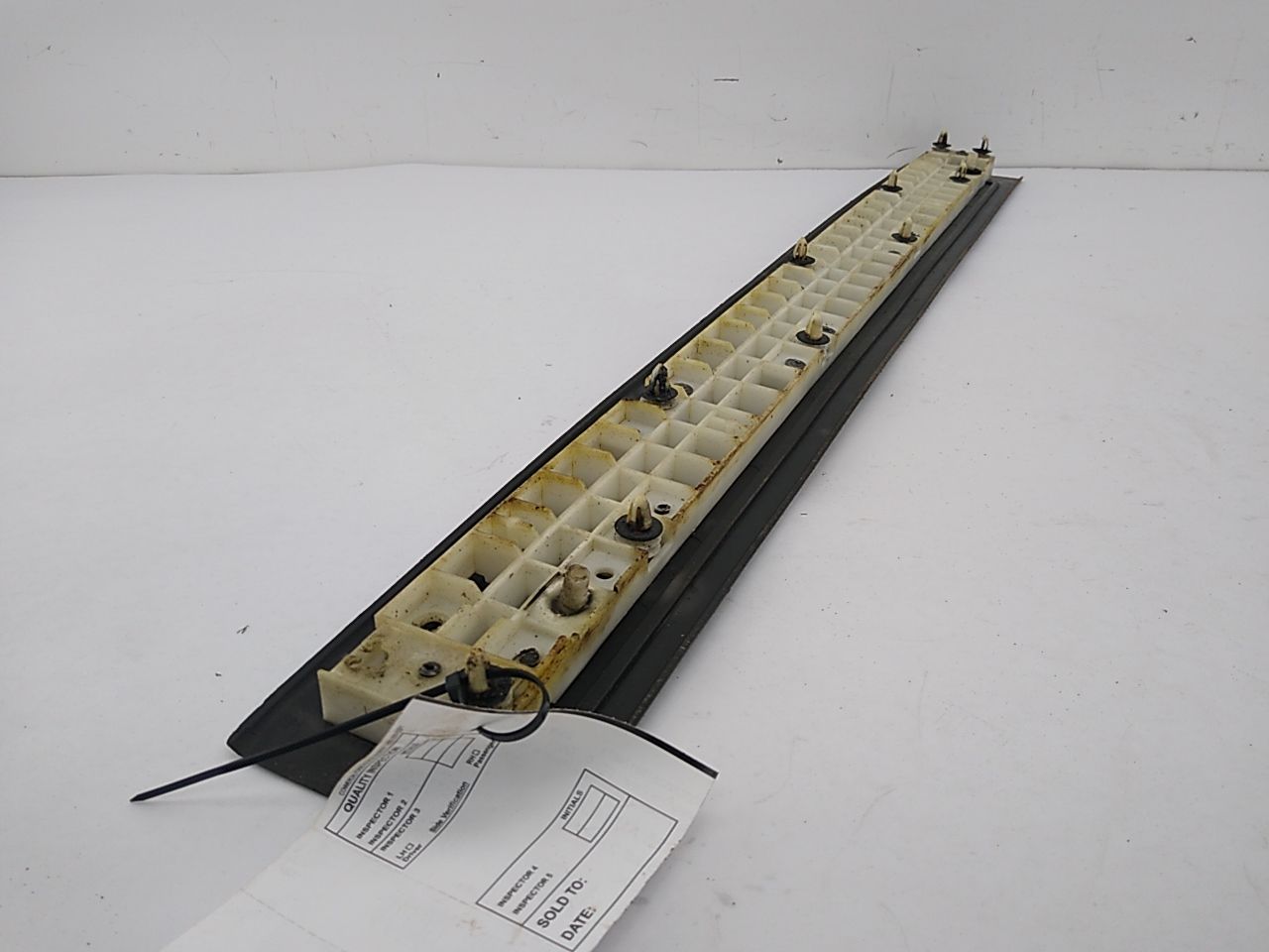 Hummer H3 Trunk Sill Plate