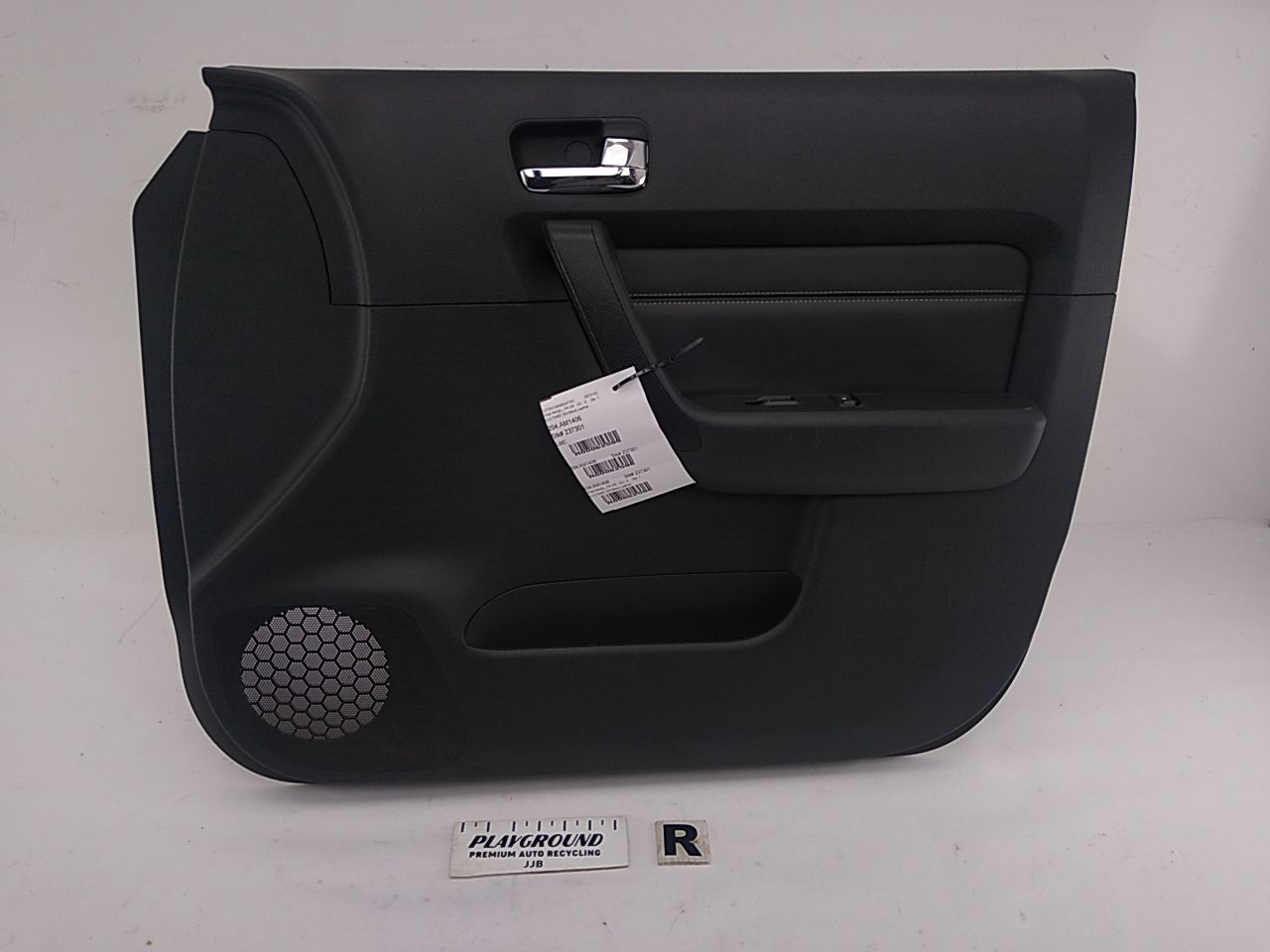 Hummer H3 Front Right Door Panel