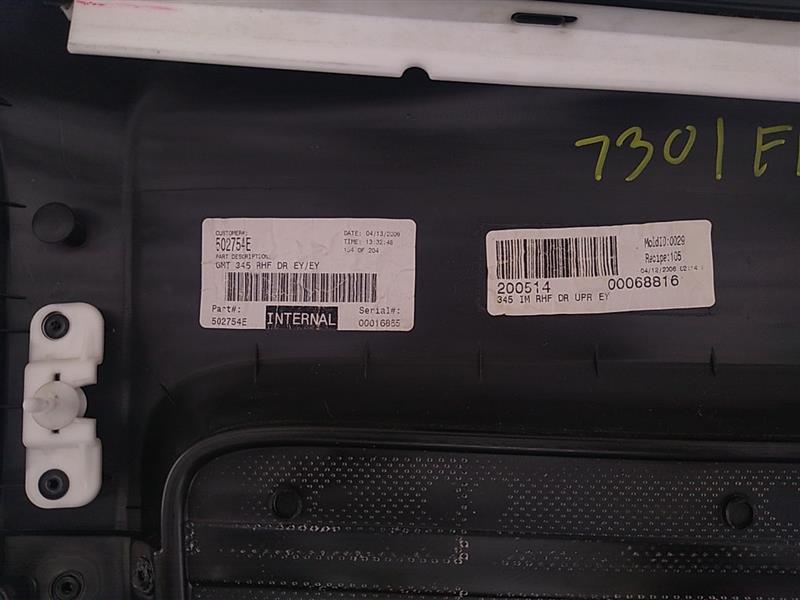 Hummer H3 Front Right Door Panel