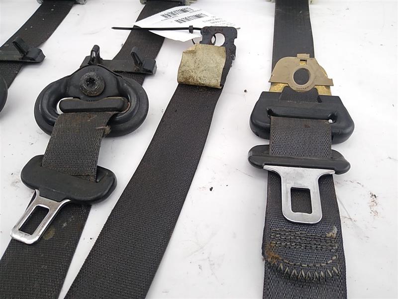 Hummer H3 Set Of Four Seat Belts