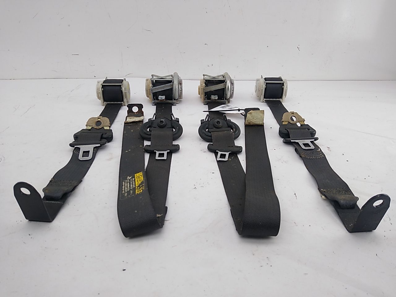 Hummer H3 Set Of Four Seat Belts