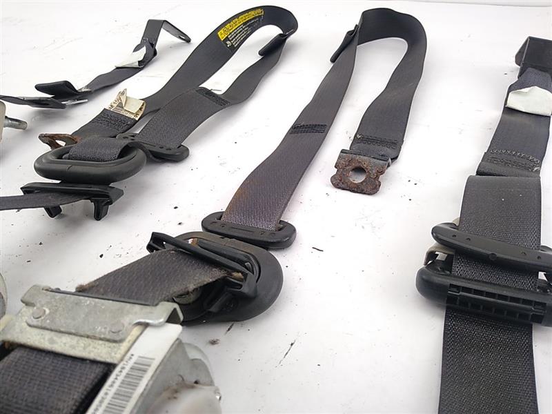 Hummer H3 Set Of Four Seat Belts