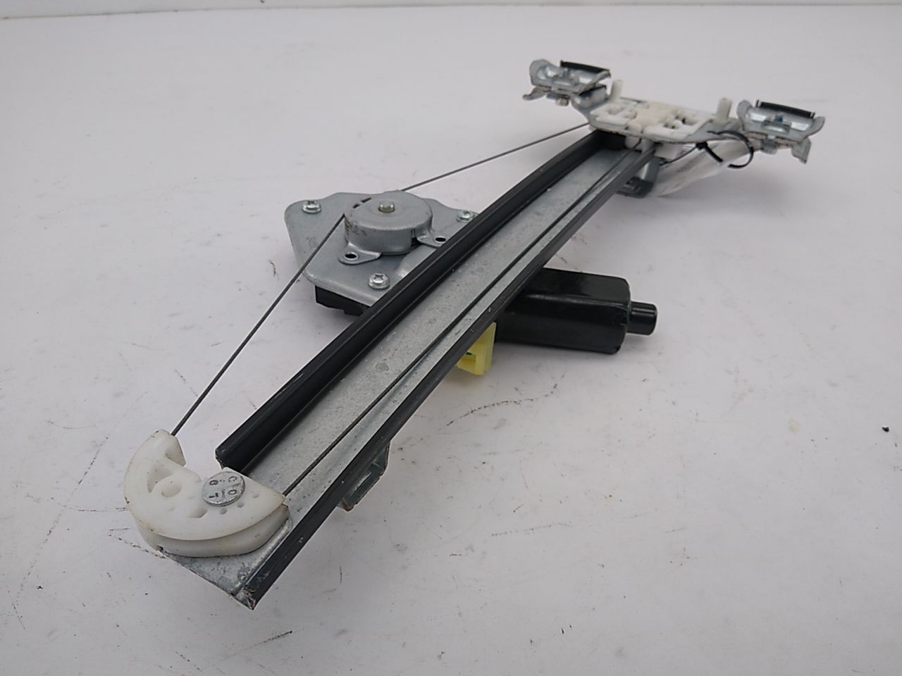 Hummer H3 Rear Left Window Regulator