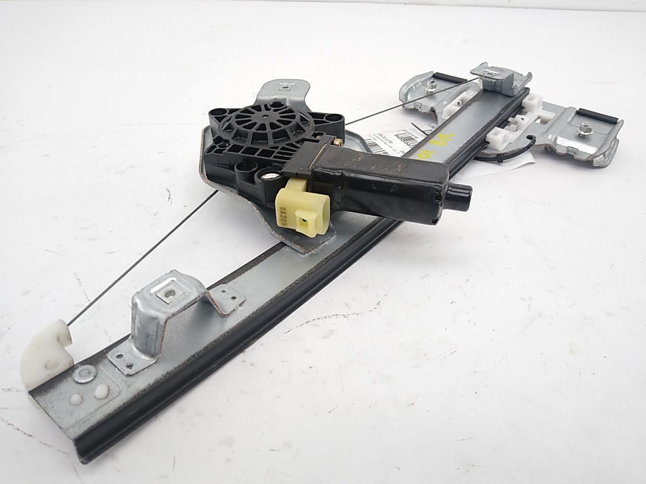 Hummer H3 Rear Right Window Regulator