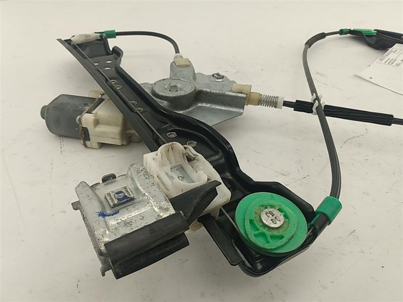 Hummer H3 Front Right Window Regulator