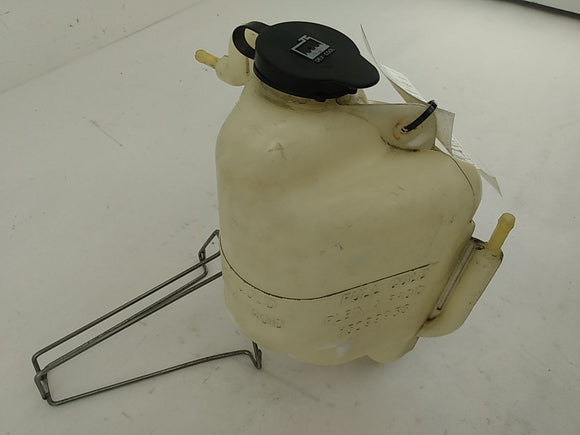 Hummer H3 Coolant Reservoir