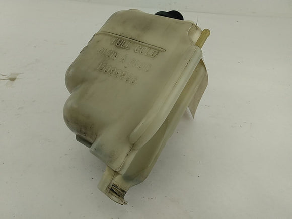 Hummer H3 Coolant Reservoir