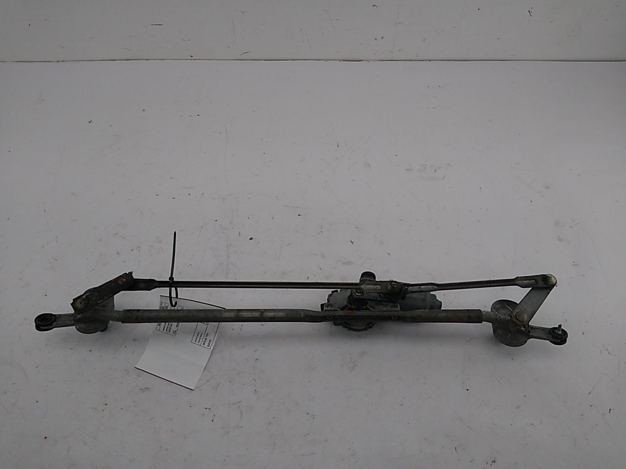 Hummer H3 Front Windshield Wiper Motor