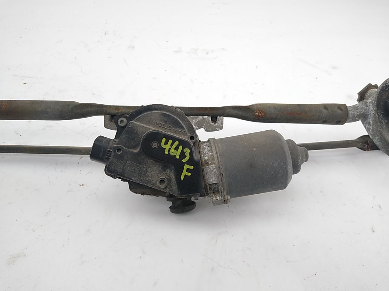 Hummer H3 Front Windshield Wiper Motor