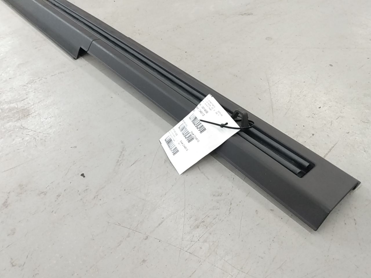 Hummer H3 Left Side Luggage Rack Rail