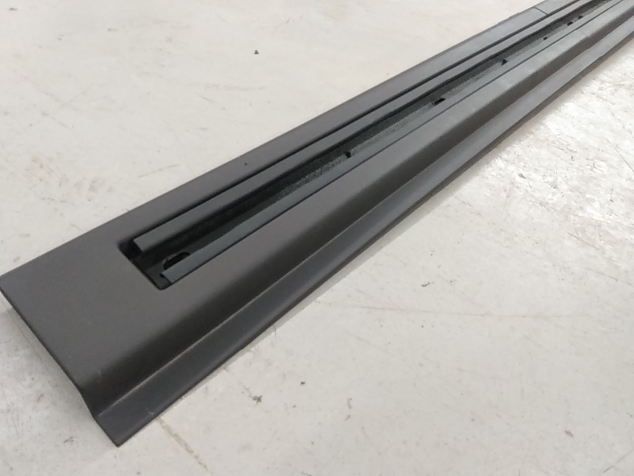 Hummer H3 Left Side Luggage Rack Rail